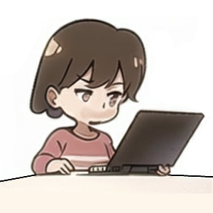 ゴミのカサを減らす方法を調べる女性